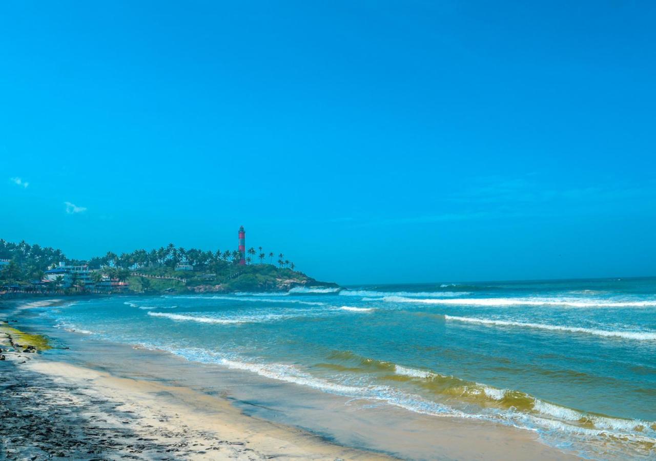 Pop Tavern Kovalam Beach Villa By Voye Homes ภายนอก รูปภาพ