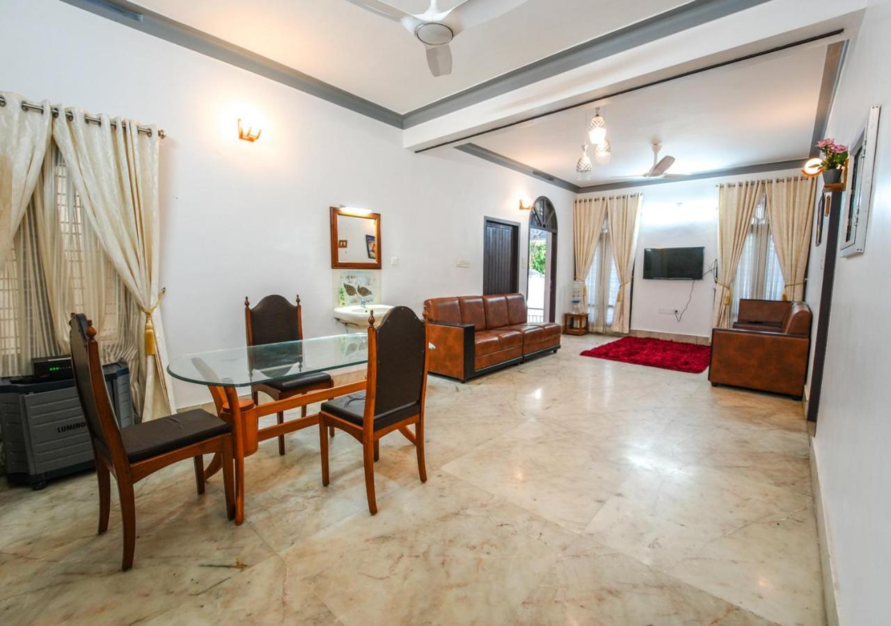 Pop Tavern Kovalam Beach Villa By Voye Homes ภายนอก รูปภาพ